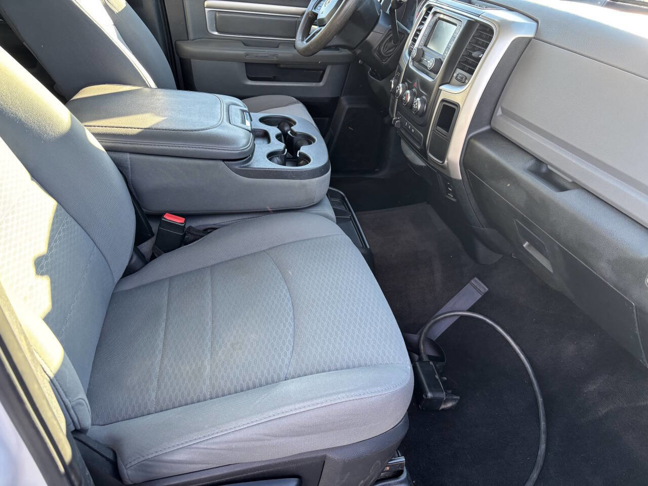 Used 2016 RAM 2500 SLT image 15