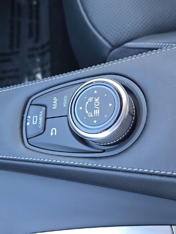 Used 2024 INFINITI QX50 Sport image 32