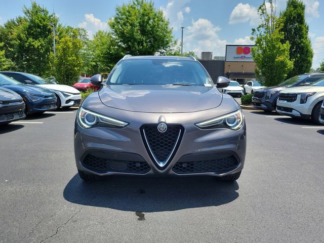 Used 2018 Alfa Romeo Stelvio AWD image 2