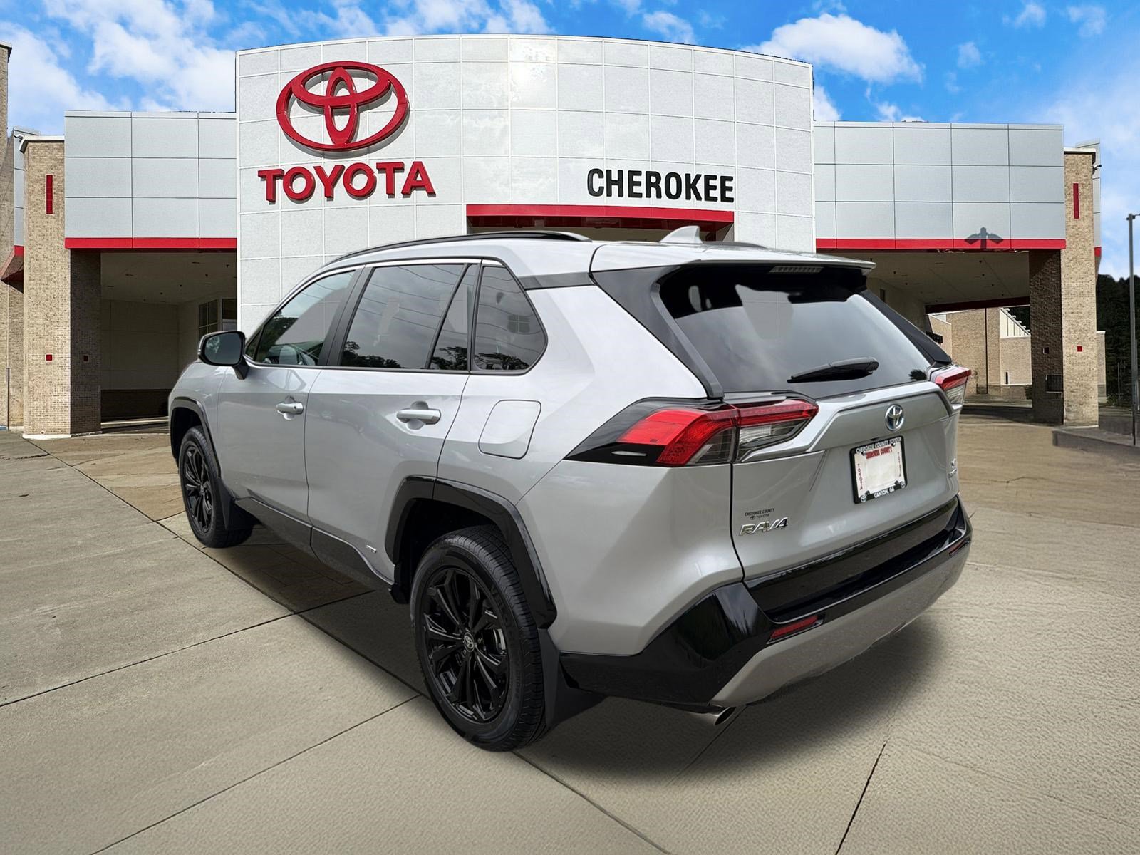 Used 2024 Toyota RAV4 SE AWD/4WD image 7