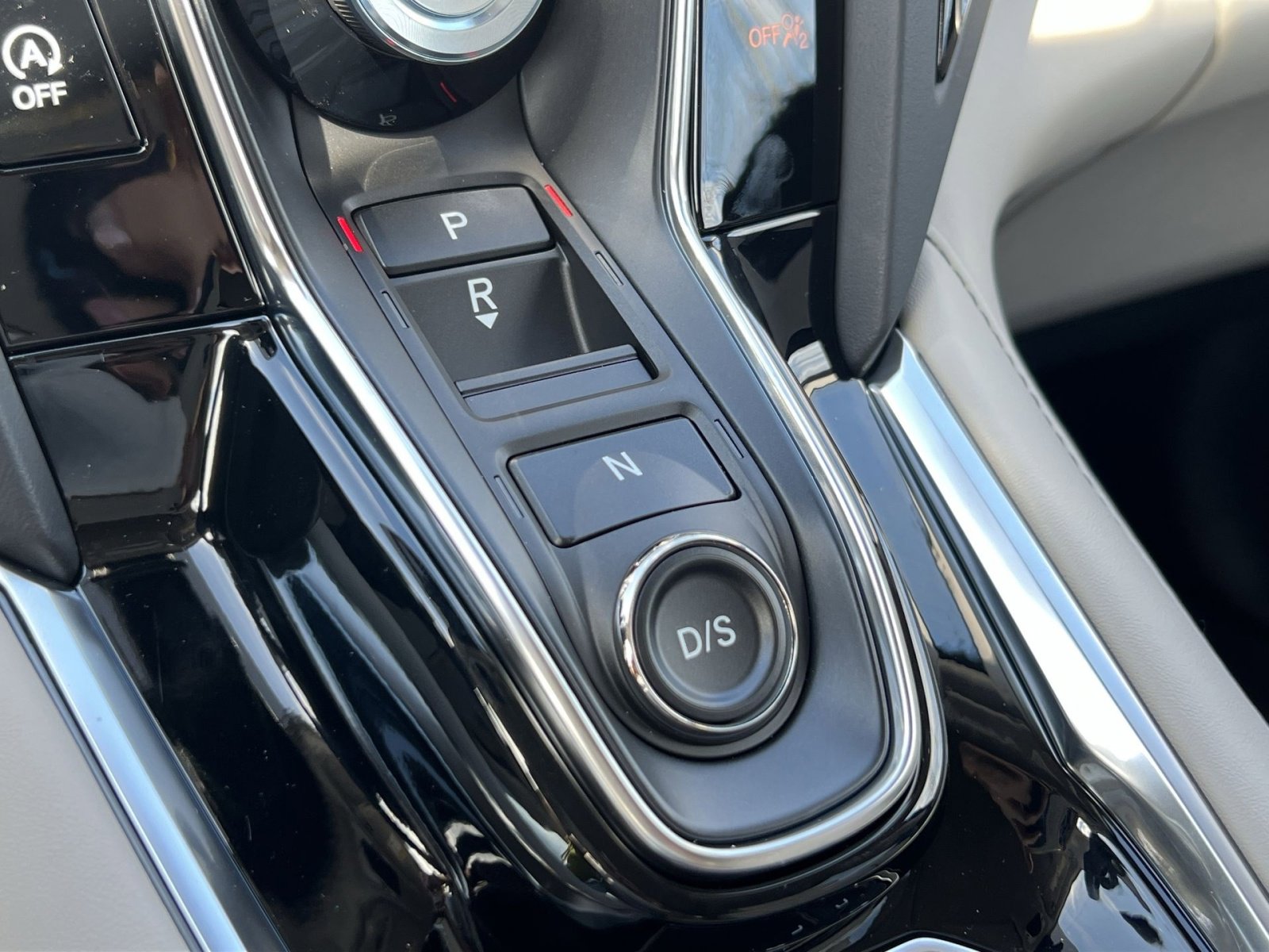 New 2025 Acura RDX SH-AWD w/ Advance Package image 19