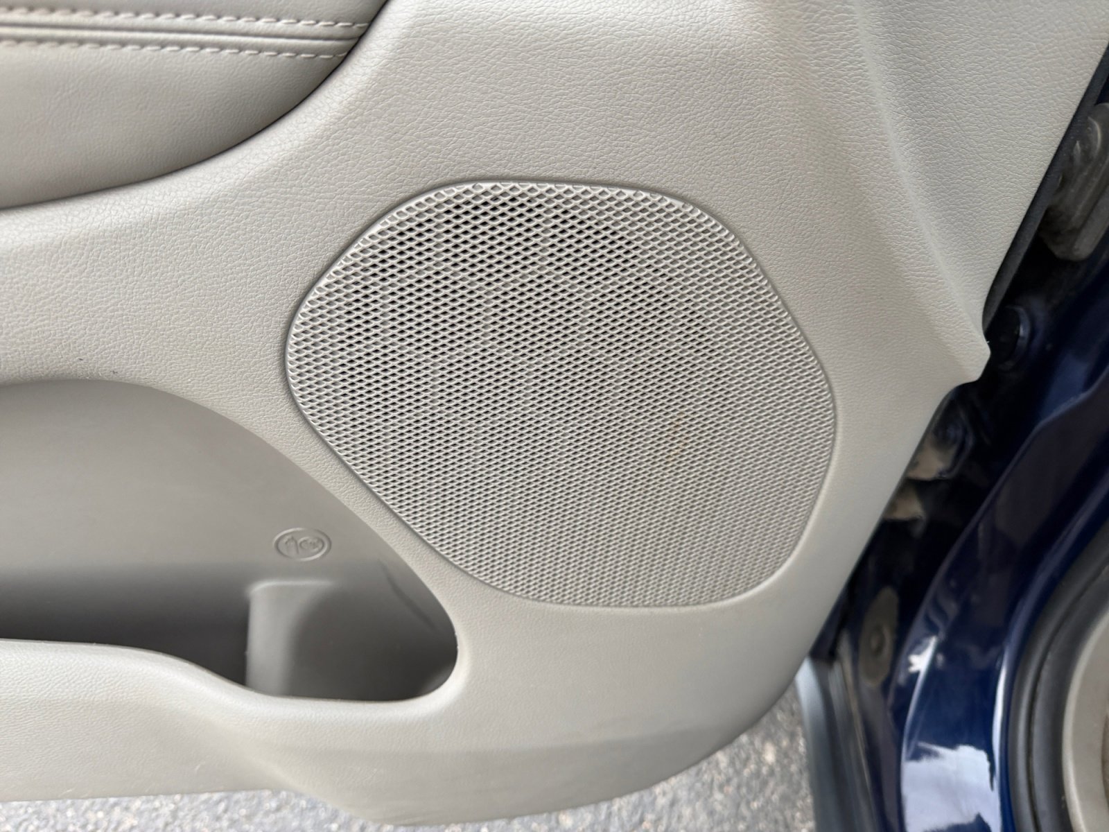 Used 2012 Jeep Grand Cherokee Laredo AWD/4WD image 27