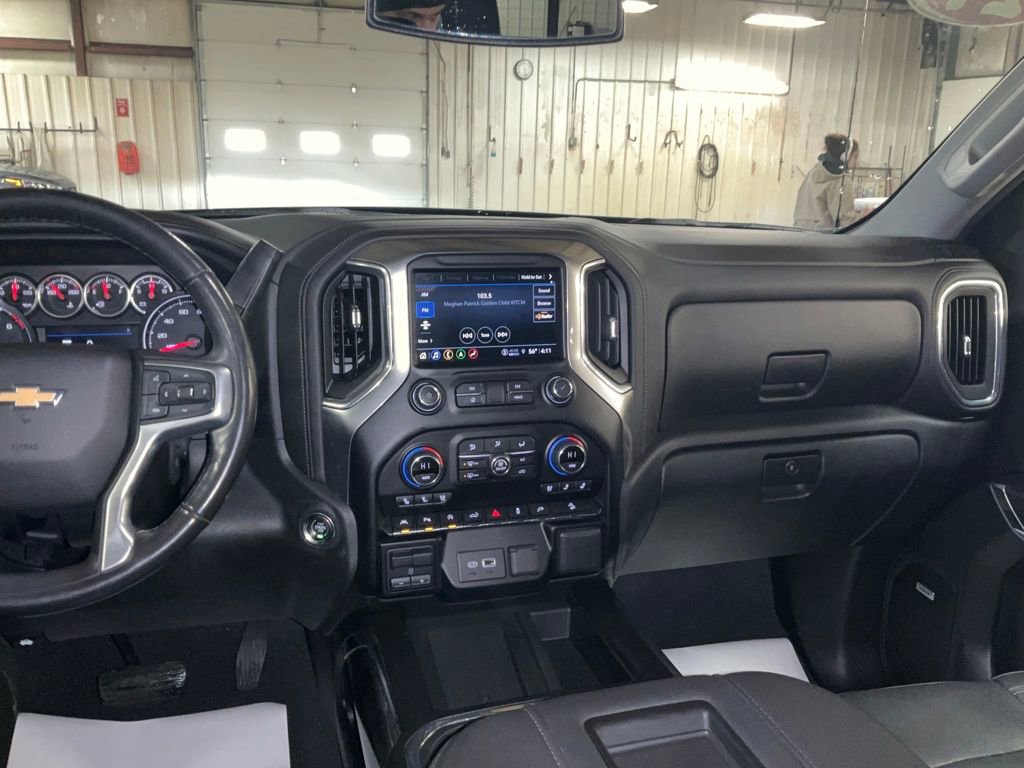 Used 2021 Chevrolet Silverado 1500 LTZ w/ LTZ Premium Package image 17