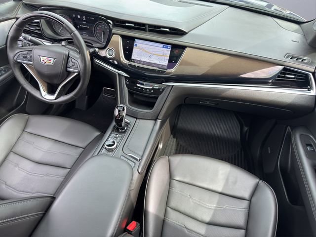 Used 2025 Cadillac XT6 Sport w/ Platinum Package image 21