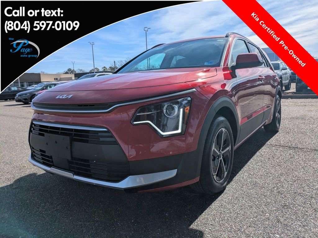 Used 2025 Kia Niro EX image 8