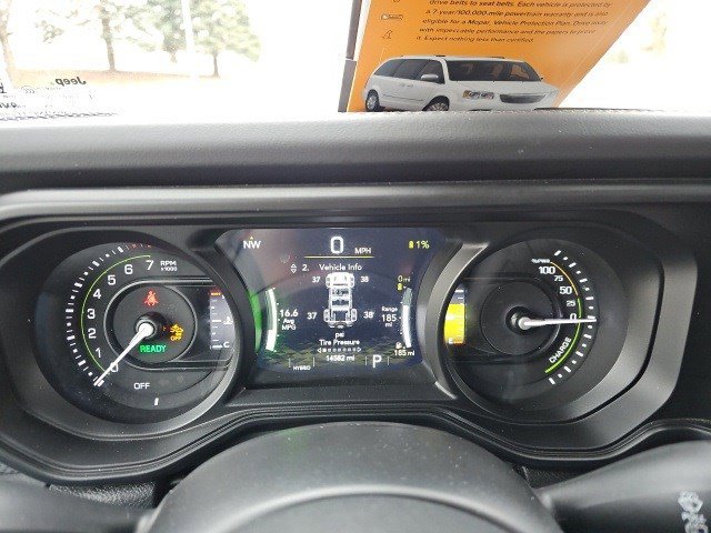 Used 2025 Jeep Wrangler Unlimited Rubicon 4xe w/ Convenience Group image 22