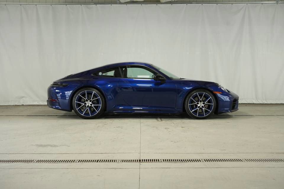 Certified 2026 Porsche 911 Carrera T image 8