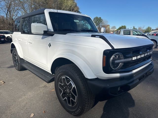 New 2025 Ford Bronco Outer Banks AWD/4WD image 7