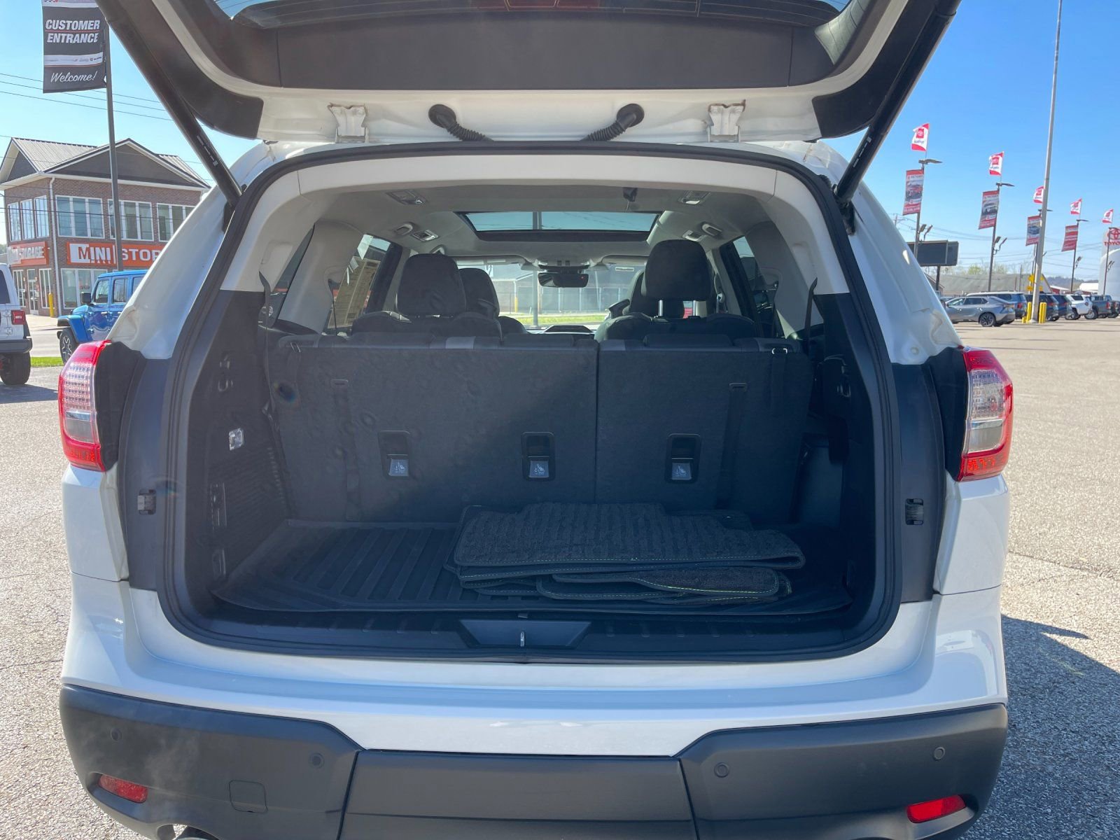 Used 2023 Subaru Ascent Onyx Edition Limited image 18