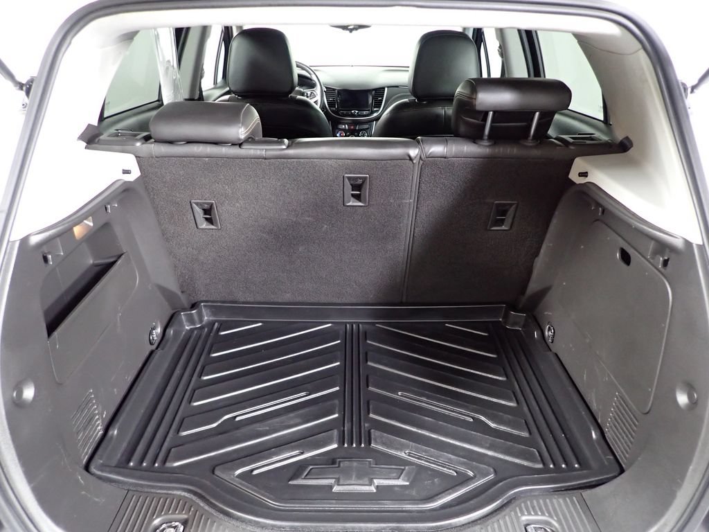 Used 2018 Chevrolet Trax LT w/ LT Convenience Package FWD image 15