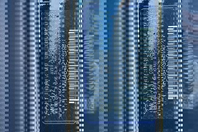 Used 2023 Hyundai Elantra SEL image 30