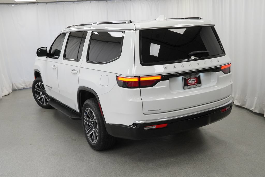 Certified 2023 Jeep Wagoneer 4WD w/ Premium Group I image 12