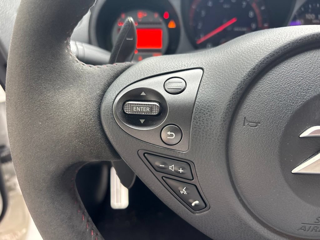 Used 2019 Nissan 370Z NISMO RWD image 14