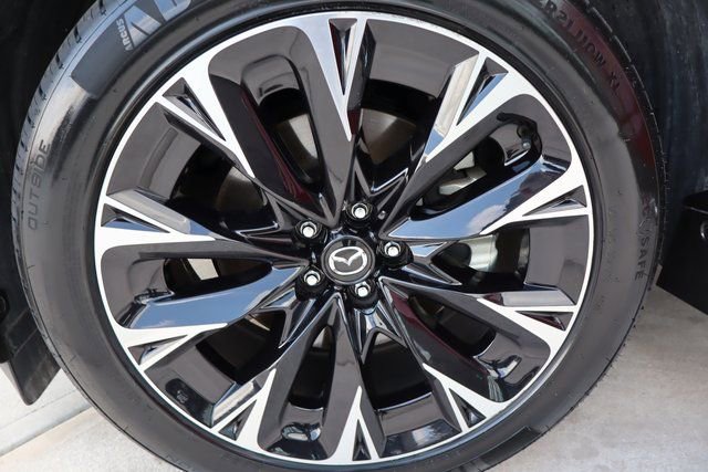 Used 2024 MAZDA CX-90 Plug-In Hybrid w/ Premium Plus image 50
