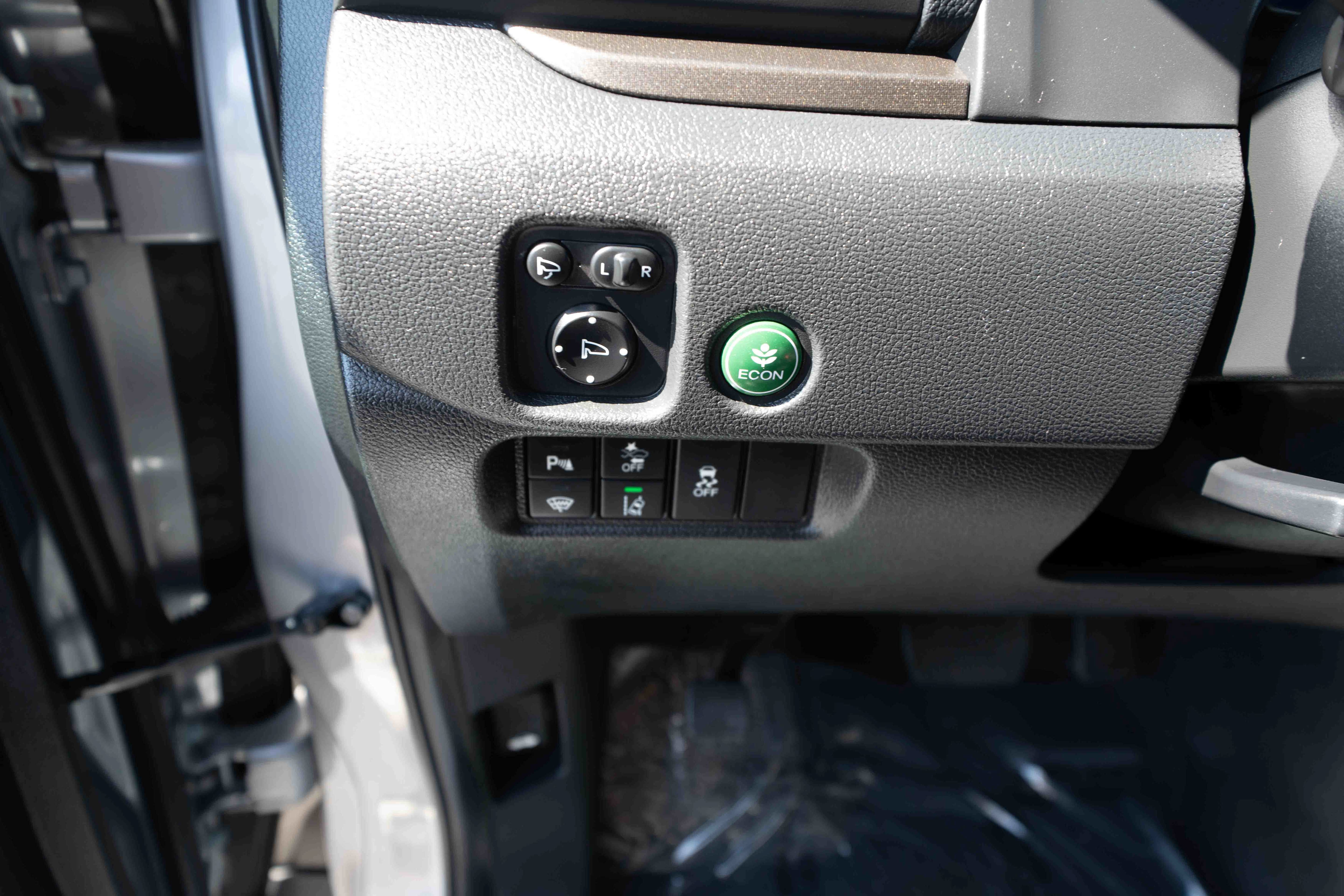 Certified 2025 Honda Passport TrailSport image 11