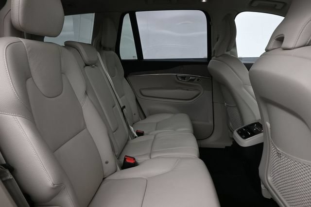 Used 2024 Volvo XC90 B5 Plus w/ Protection Package AWD/4WD image 31