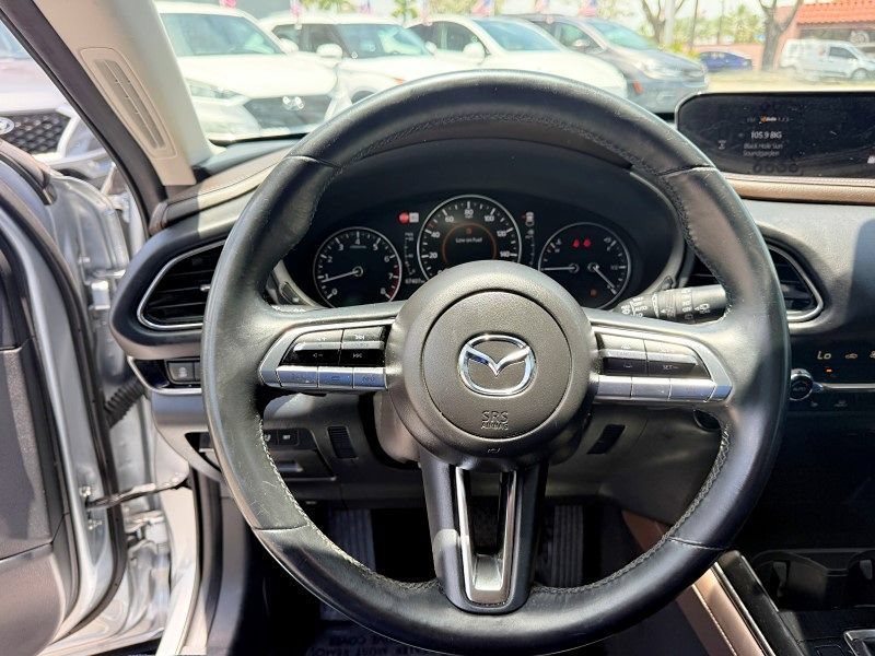Used 2021 MAZDA CX-30 FWD 2.5 S w/ Premium Package image 19