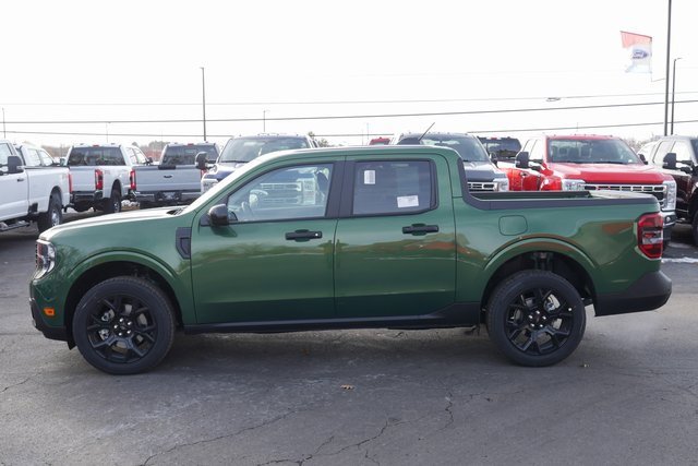 New 2025 Ford Maverick XLT w/ Black Appearance Package image 8