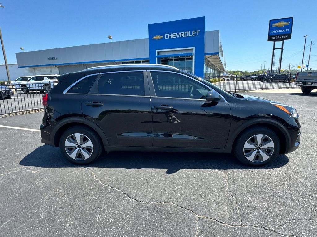 Used 2022 Kia Niro LX FWD image 5
