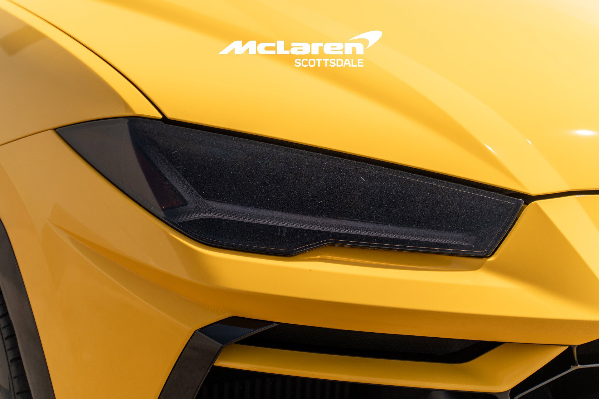 Used 2021 Lamborghini Urus AWD/4WD image 25