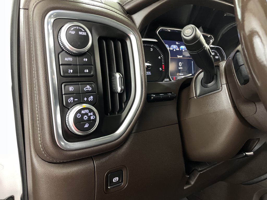 Used 2021 GMC Sierra 2500 Denali w/ Denali Ultimate Package AWD/4WD image 32
