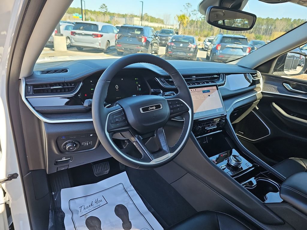 Used 2022 Jeep Grand Cherokee Limited 4xe image 20