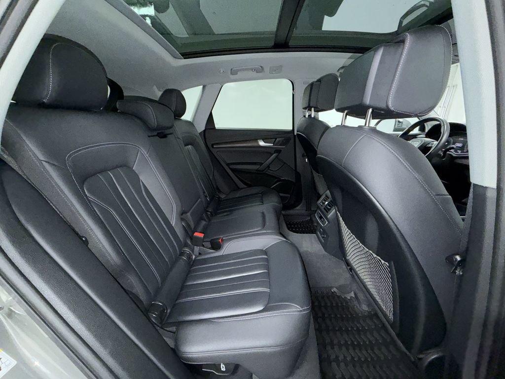 Used 2023 Audi Q5 2.0T Premium Plus AWD/4WD image 6