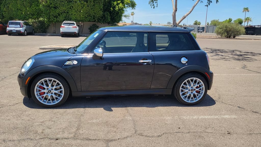 Used 2009 MINI Cooper John Cooper Works FWD image 5
