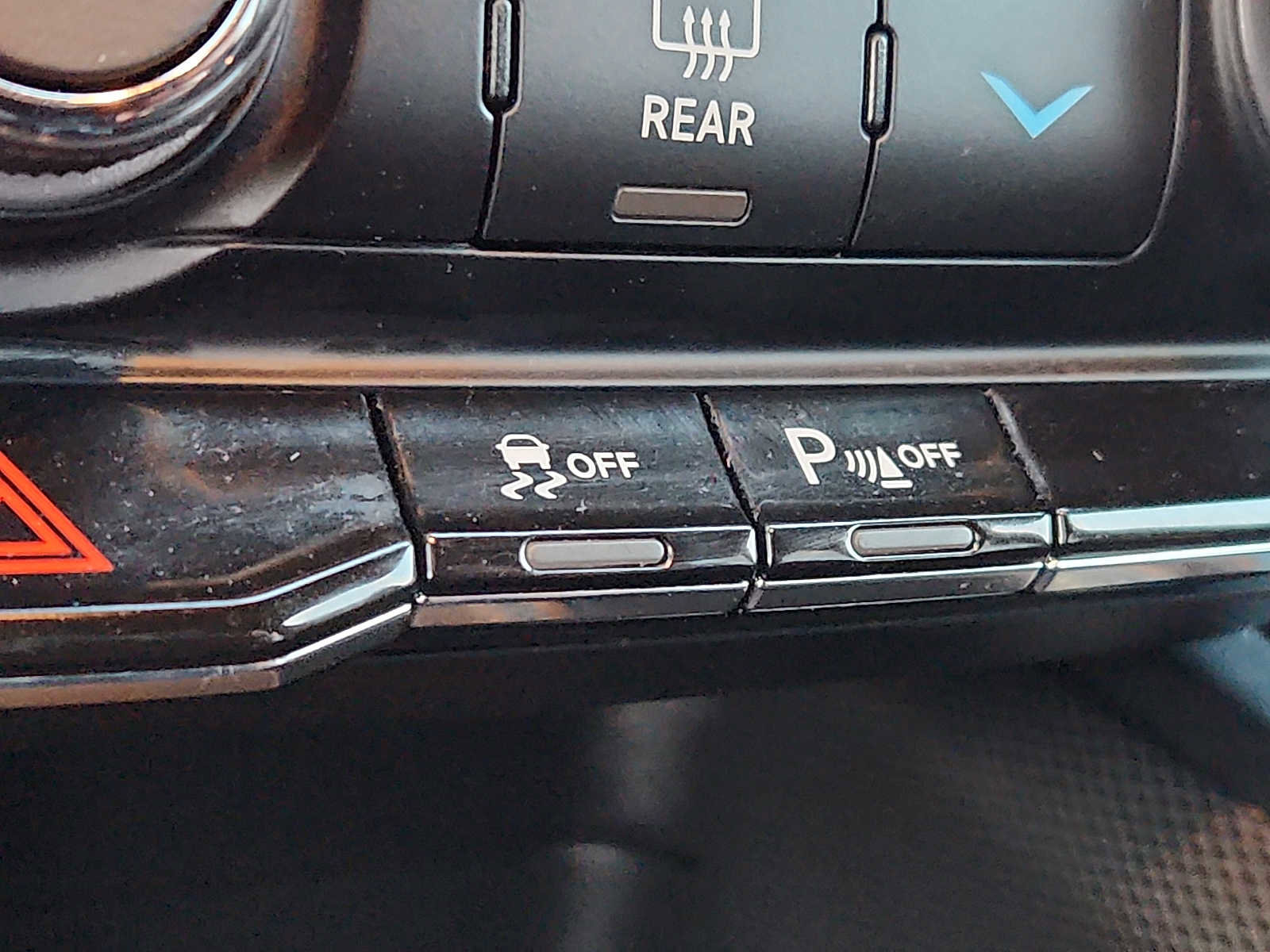 Used 2025 Dodge Durango GT image 25