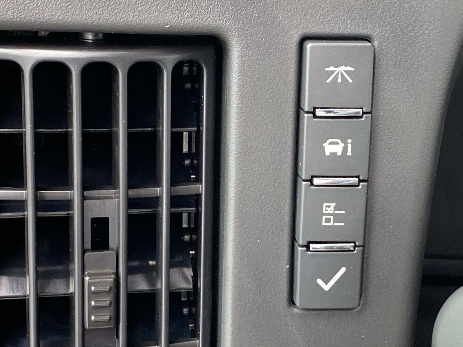 New 2025 GMC Savana 3500 w/ Driver Convenience Package image 14