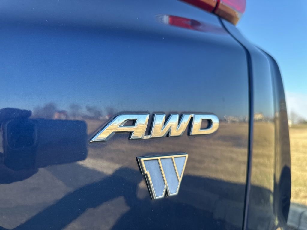 Used 2017 Honda CR-V EX image 4