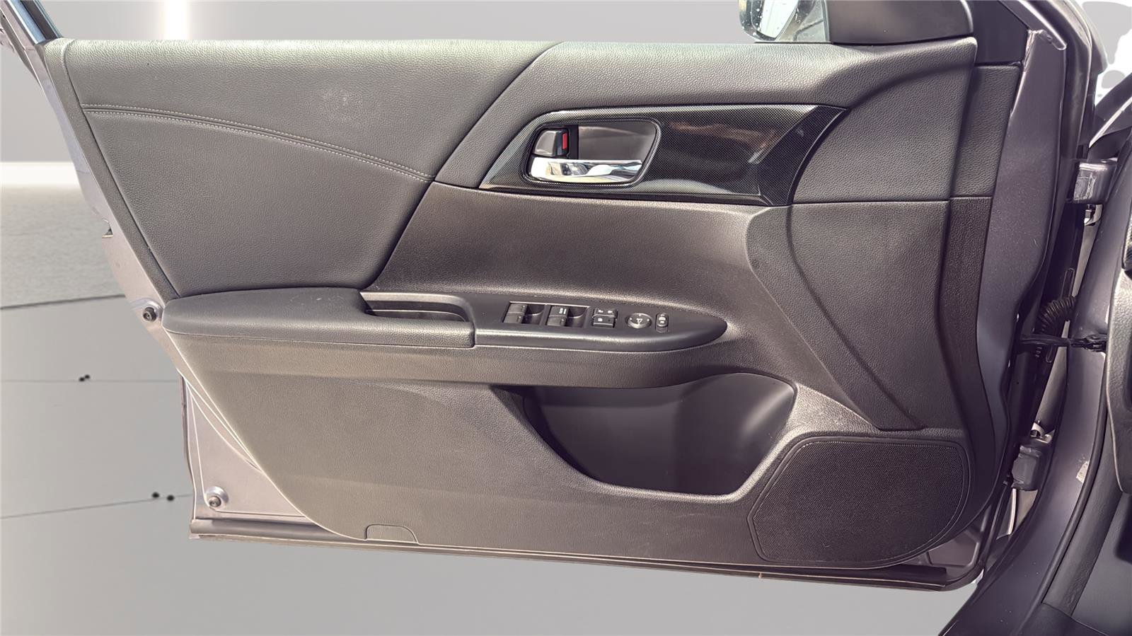 Used 2014 Honda Accord Sport image 28