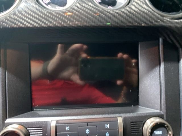 Used 2019 Ford Mustang Shelby GT350 w/ Technology Package image 12