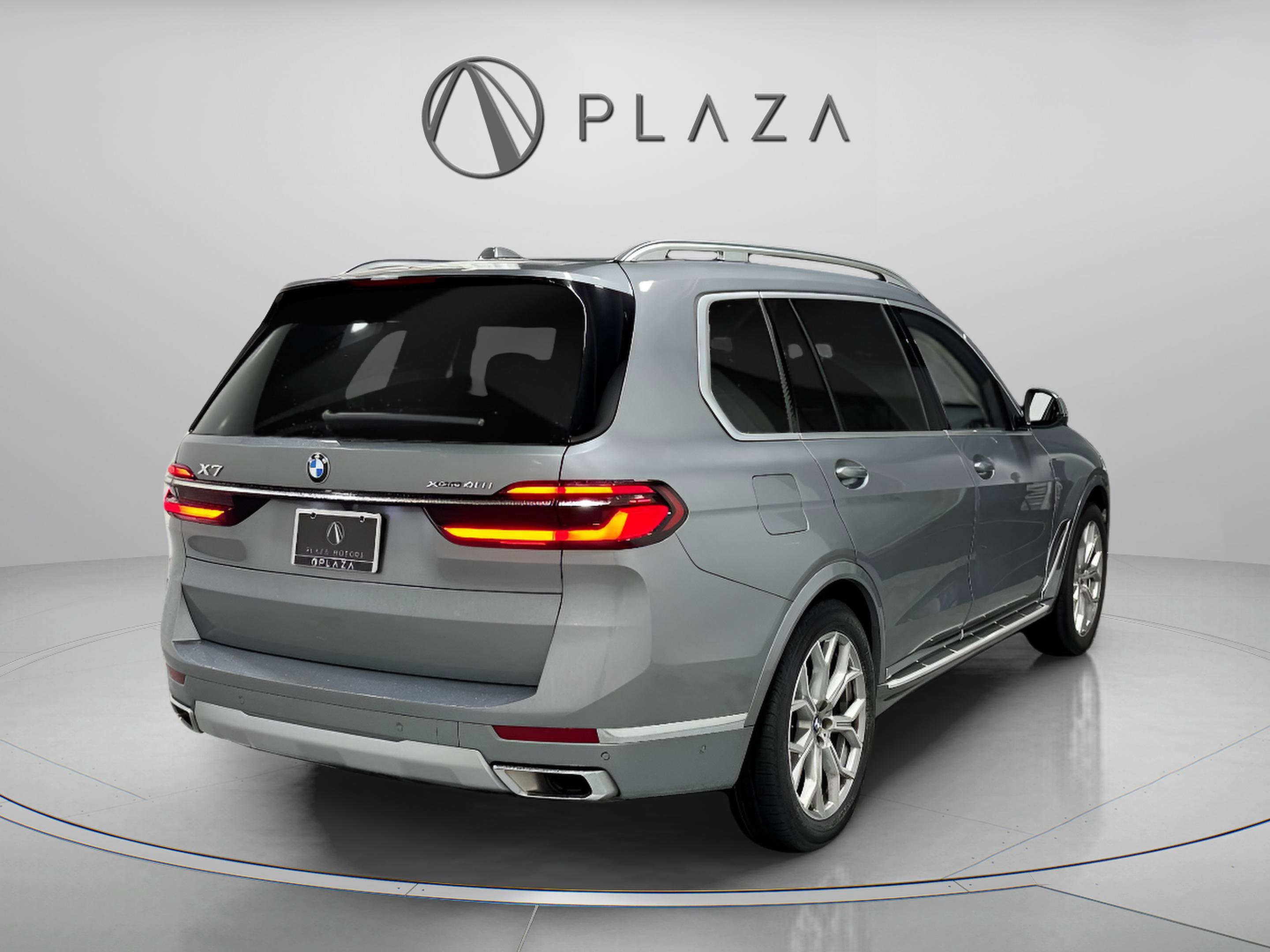 Used 2025 BMW X7 xDrive40i image 6