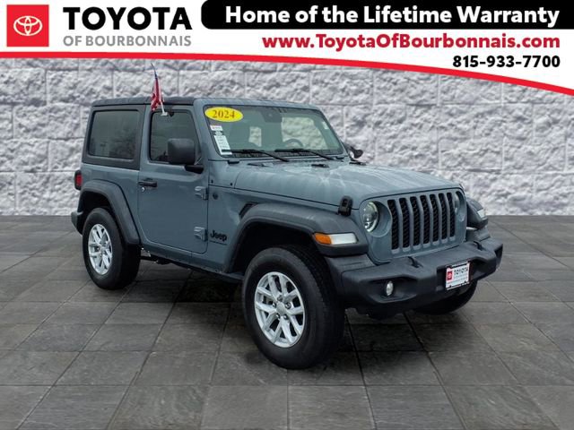Used 2024 Jeep Wrangler Sport S image 1