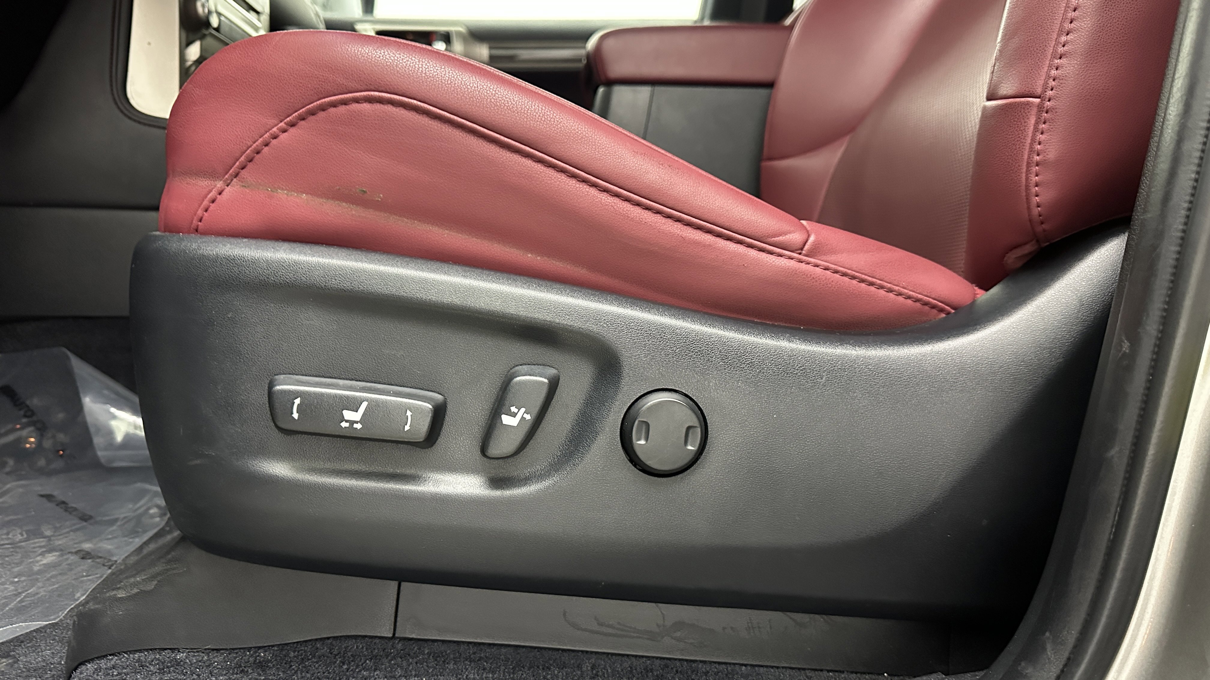 Used 2020 Lexus GX 460 Premium image 11