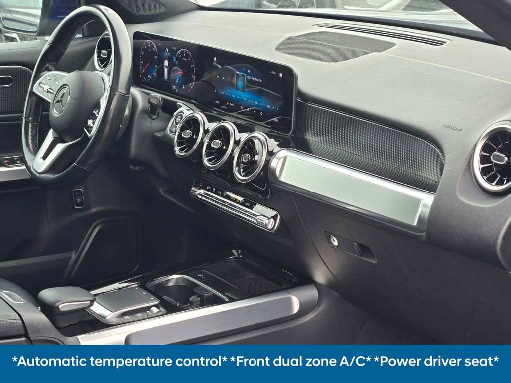 Used 2021 Mercedes-Benz GLB 250 4MATIC w/ Premium Package image 11