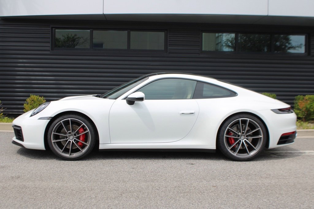 Used 2020 Porsche 911 Carrera S image 2