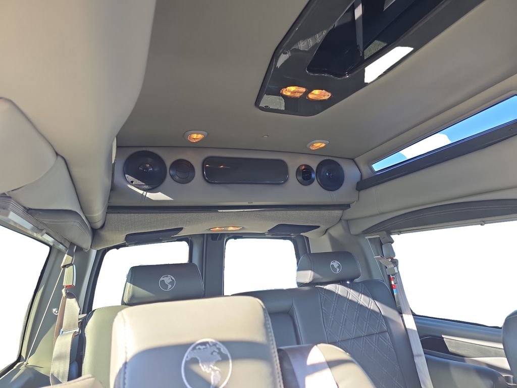 Used 2023 GMC Savana 2500 Work Van image 21