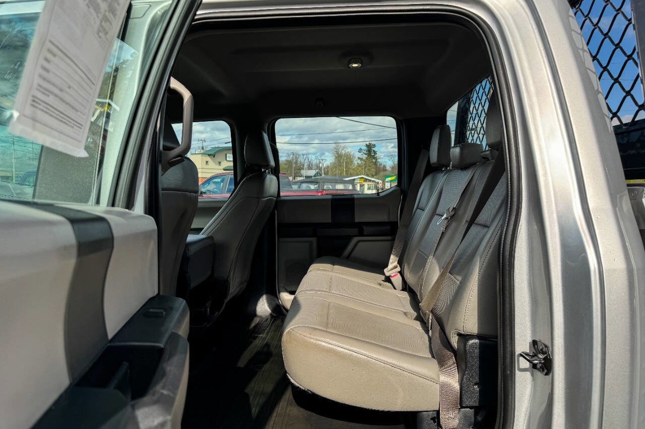 Used 2017 Ford F150 XL w/ Equipment Group 101A Mid AWD/4WD image 18