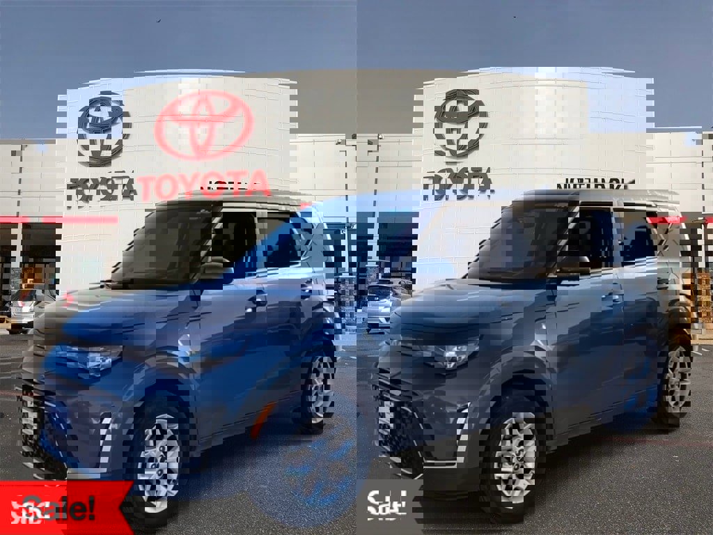 Used 2023 Kia Soul LX w/ Option Group 015