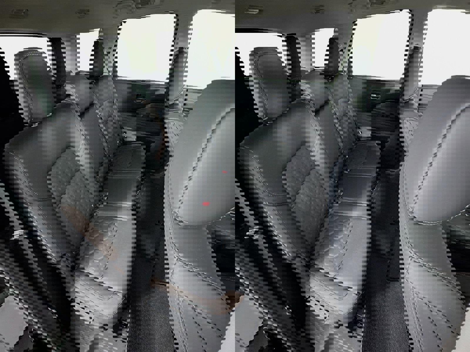 New 2026 Nissan Pathfinder Platinum image 27