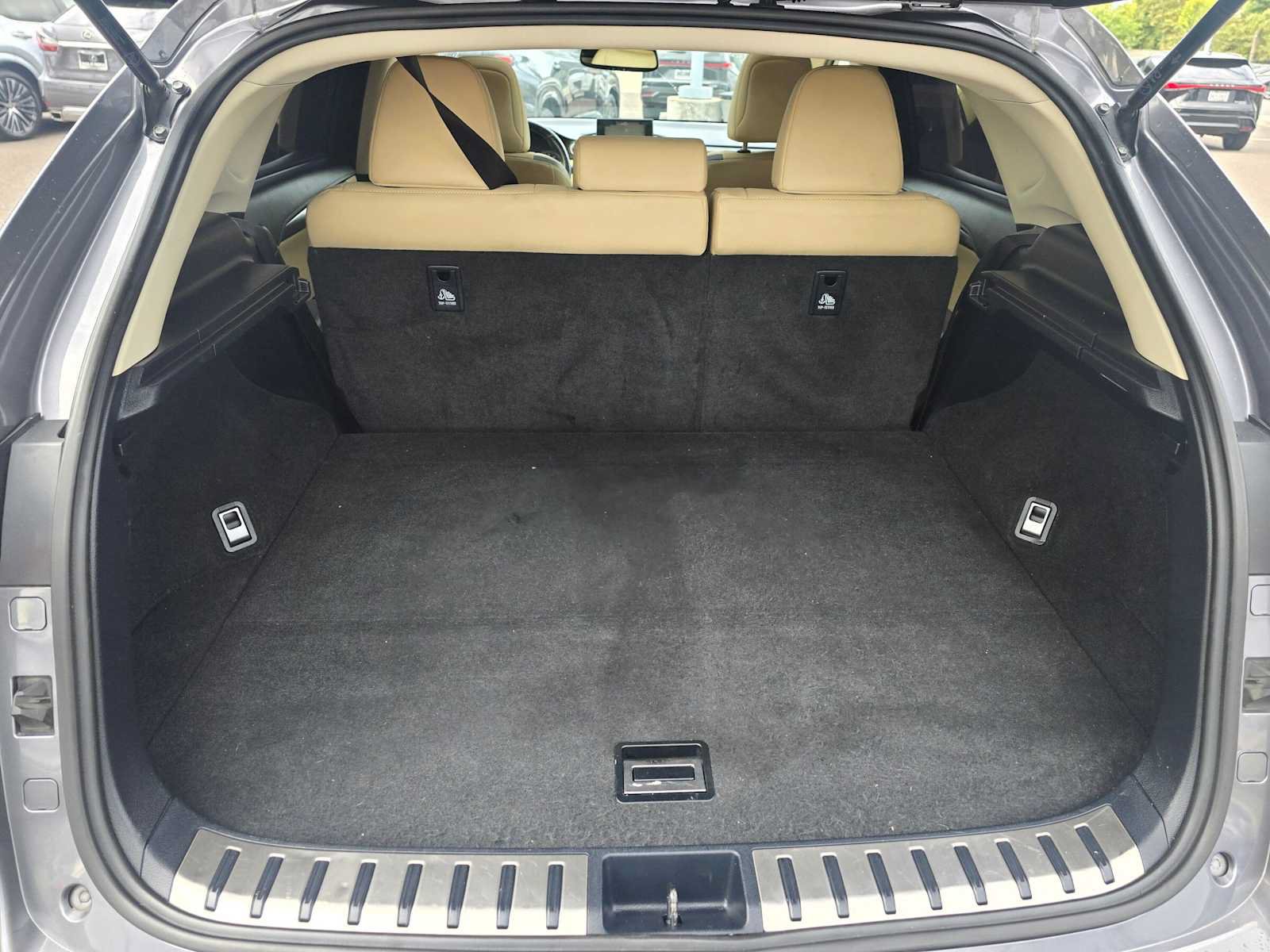 Used 2015 Lexus NX 300h FWD w/ Premium Package image 14