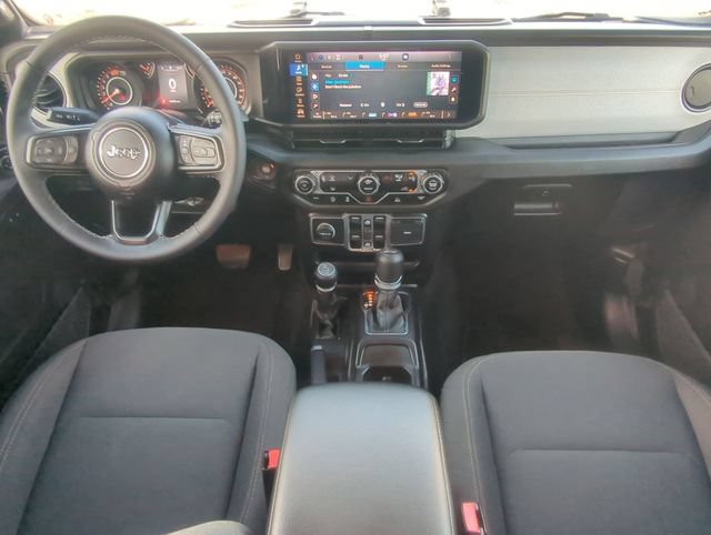 Used 2025 Jeep Wrangler Unlimited Sport AWD/4WD image 22