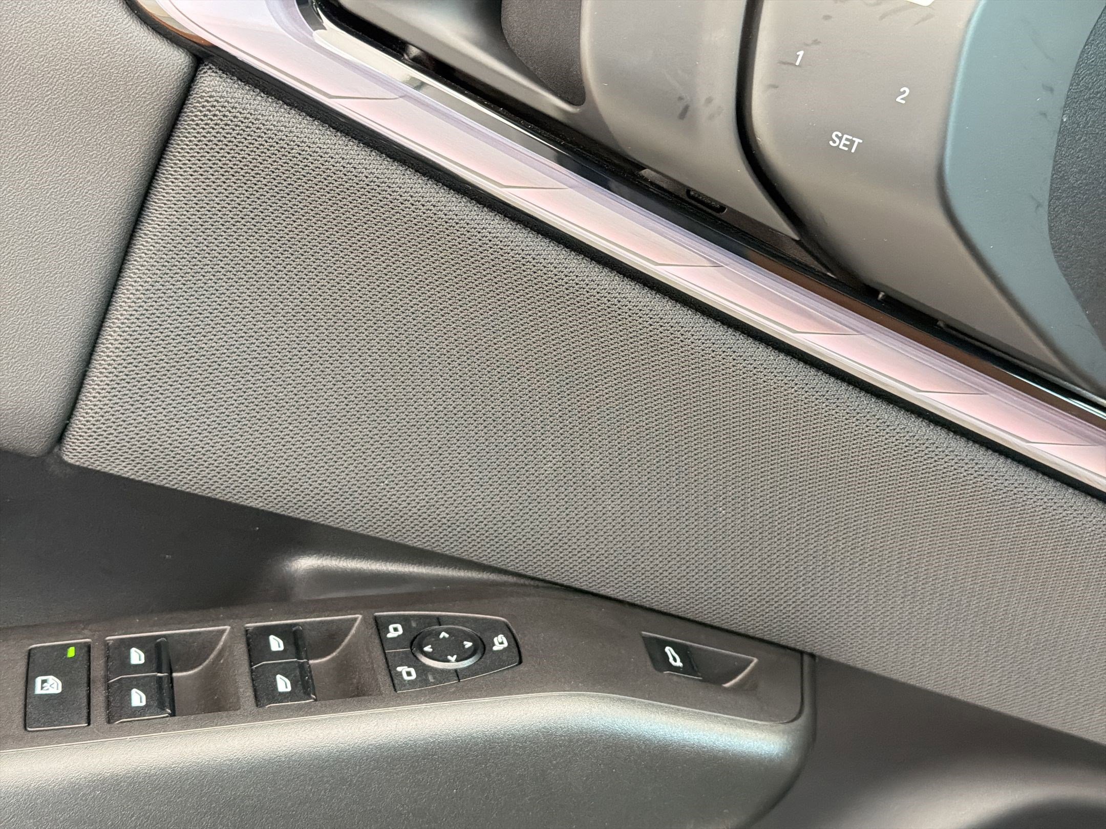 Used 2025 BMW X3 xDrive30i w/ Premium Package image 23