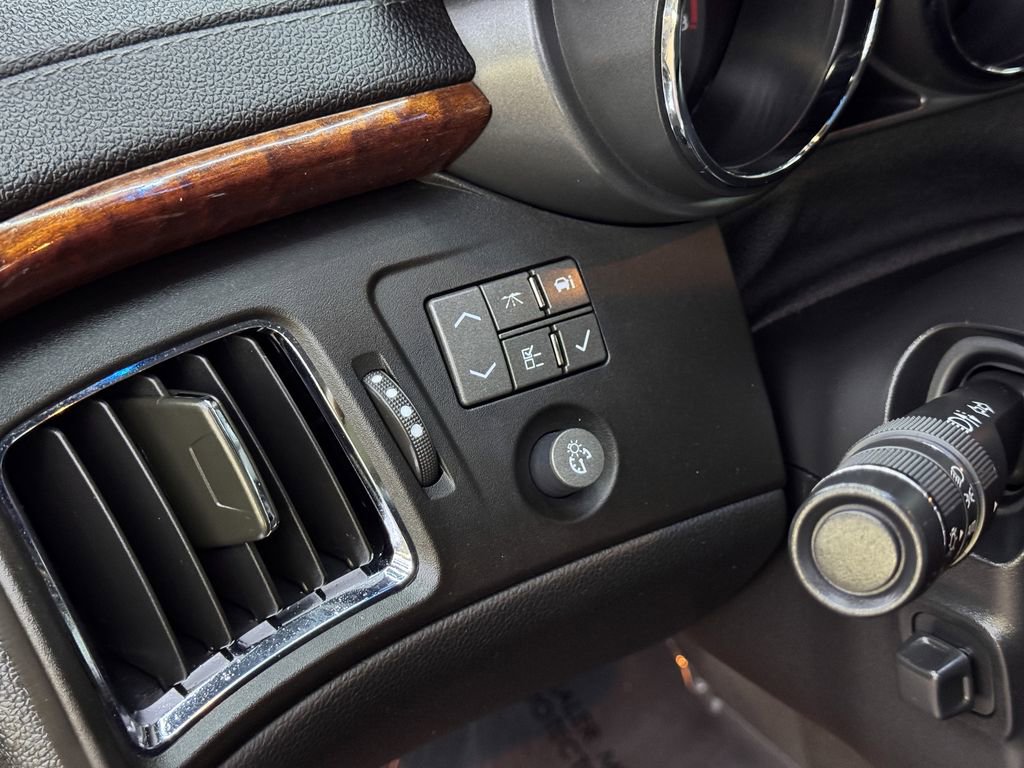 Used 2012 Cadillac CTS Premium AWD/4WD image 27