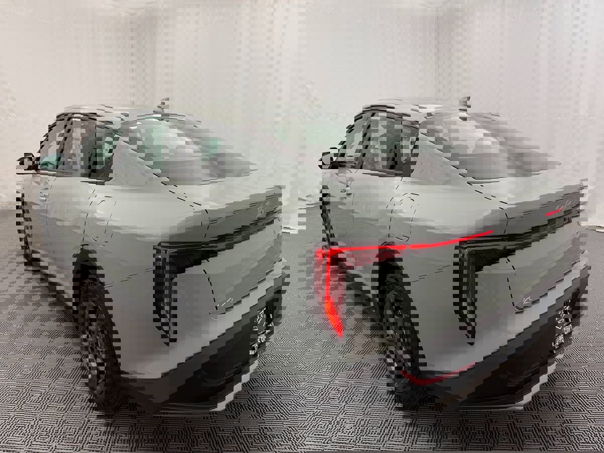 Used 2025 Kia K4 image 5