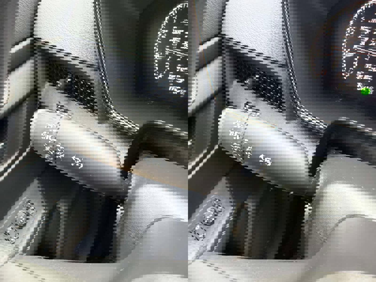 Used 2023 Honda CR-V LX image 23