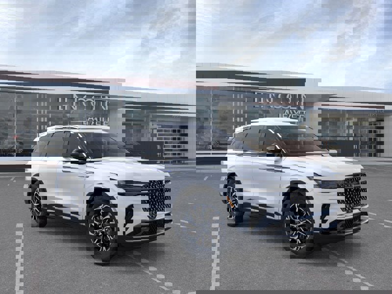 New 2026 Lincoln Nautilus Premier image 7