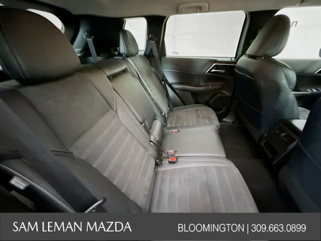 Used 2024 Mitsubishi Outlander SE Black Edition image 27